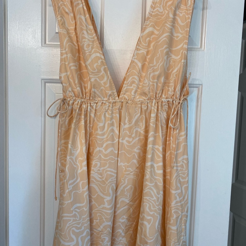 Abercrombie & Fitch Peach and Cream Dress